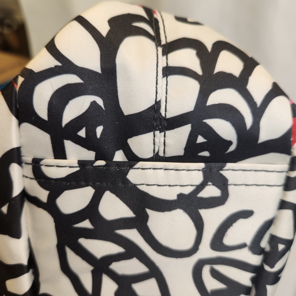 Coach Poppy Daisy Floral Graffiti Tote Bag - Picture 8 of 13